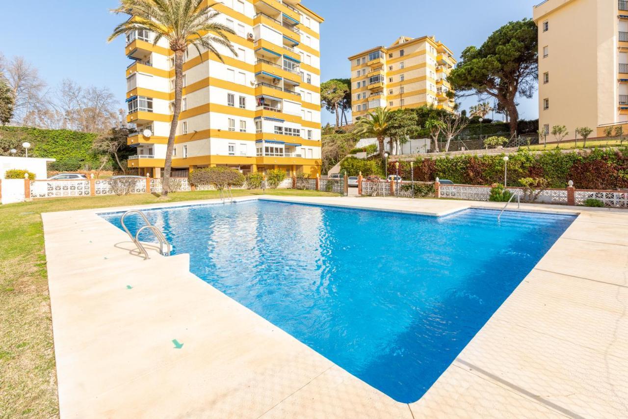 Paradise Apartment Benalmadena Bagian luar foto